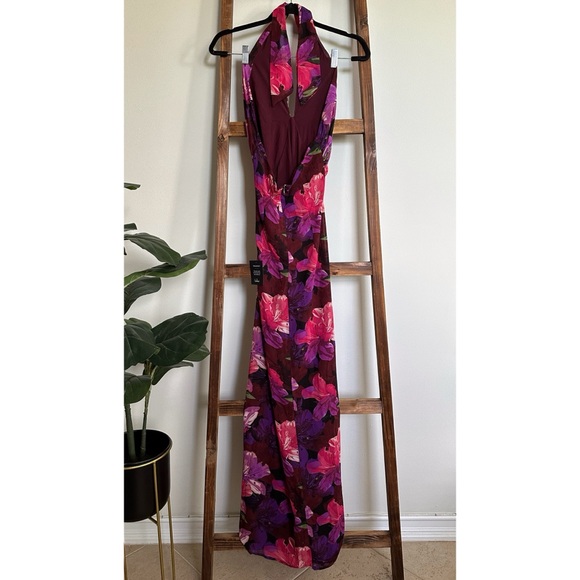 NEW NWT Lulus Forever Gorgeous Burgundy Multi Floral Print Halter Maxi Dress - Picture 8 of 9